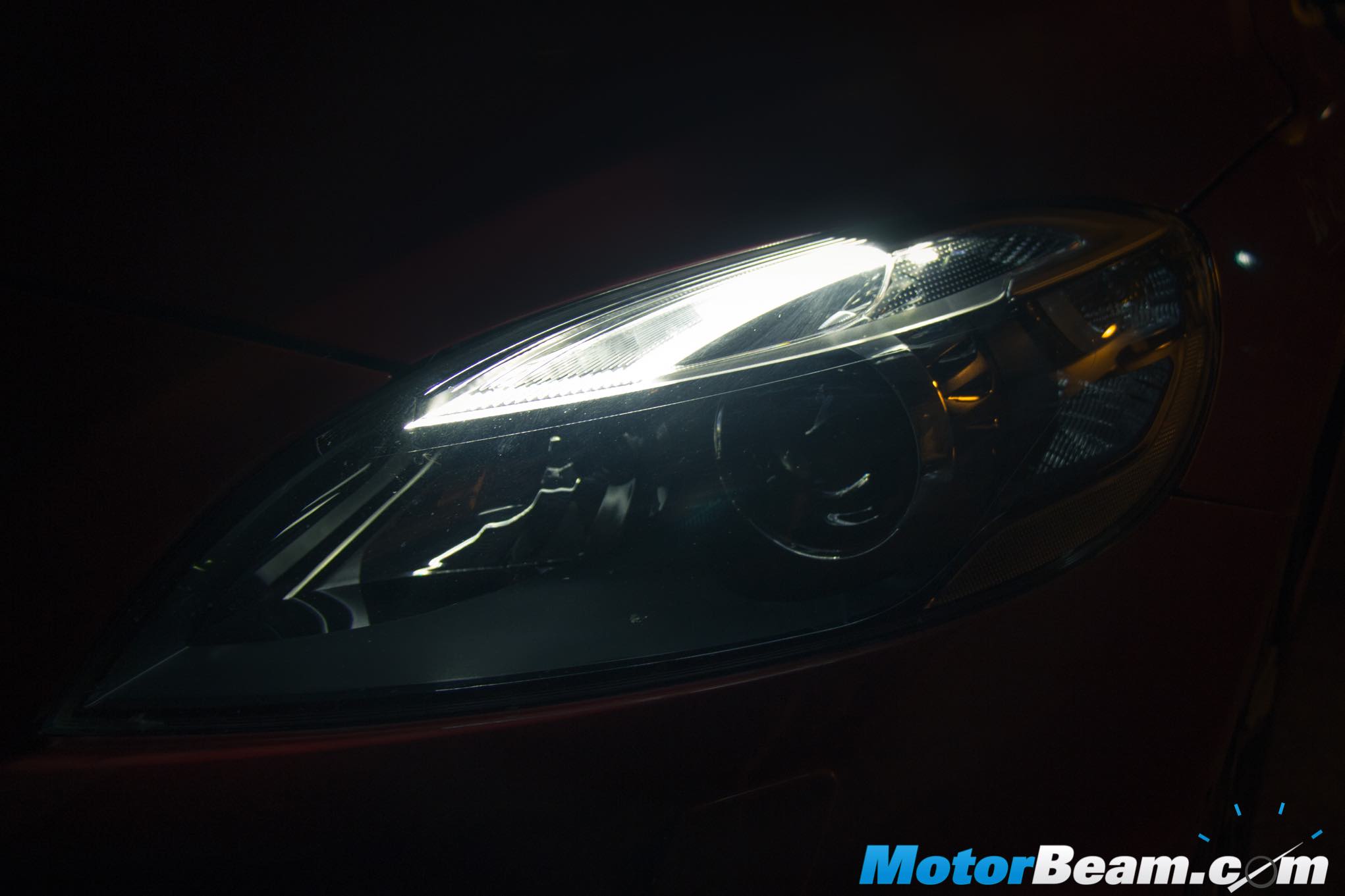 2015 Volvo V40 LED DRL