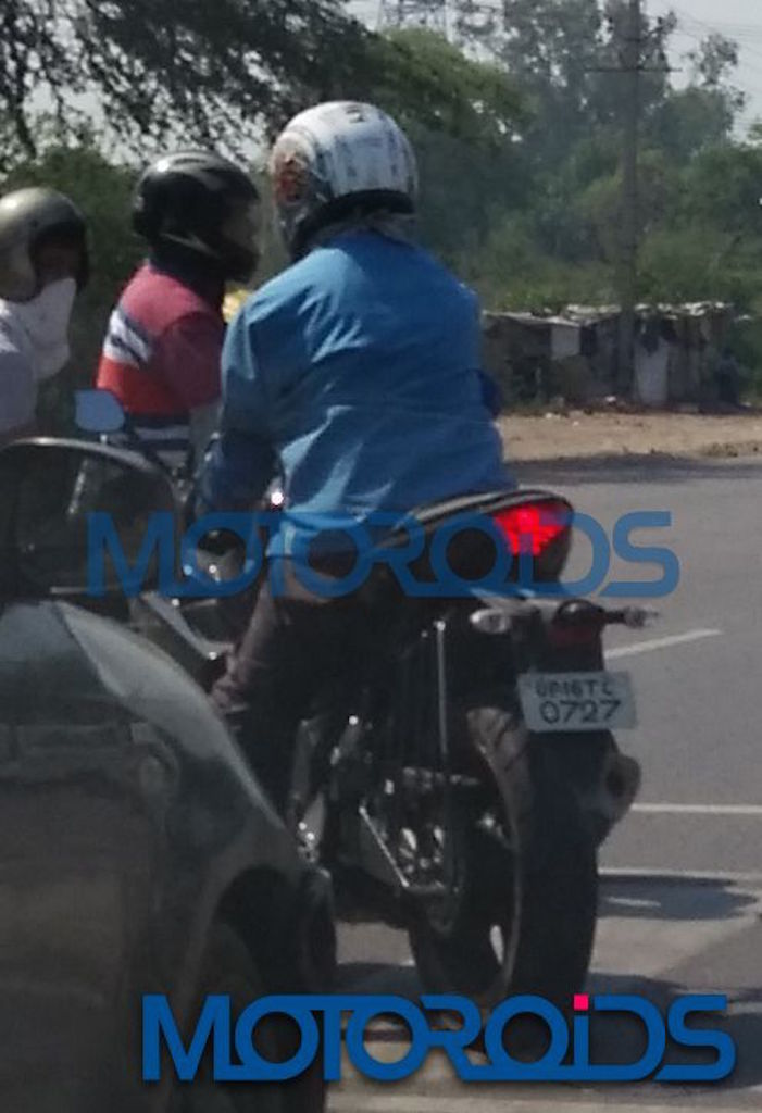 2015 Yamaha YZF-R3 India Test Mule