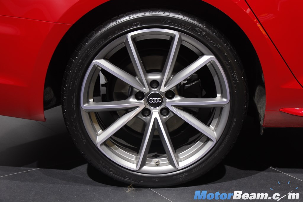 2016 Audi A4 10