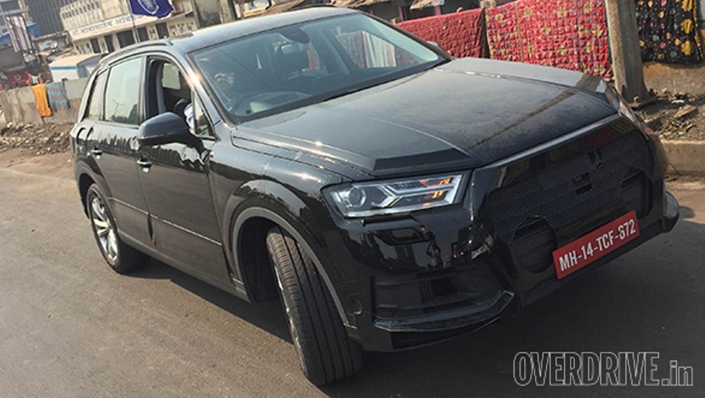 2016 Audi Q7 Spied India Front