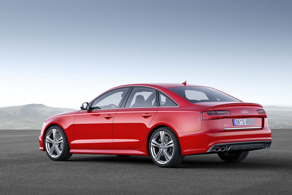 2016 Audi S6 Rear