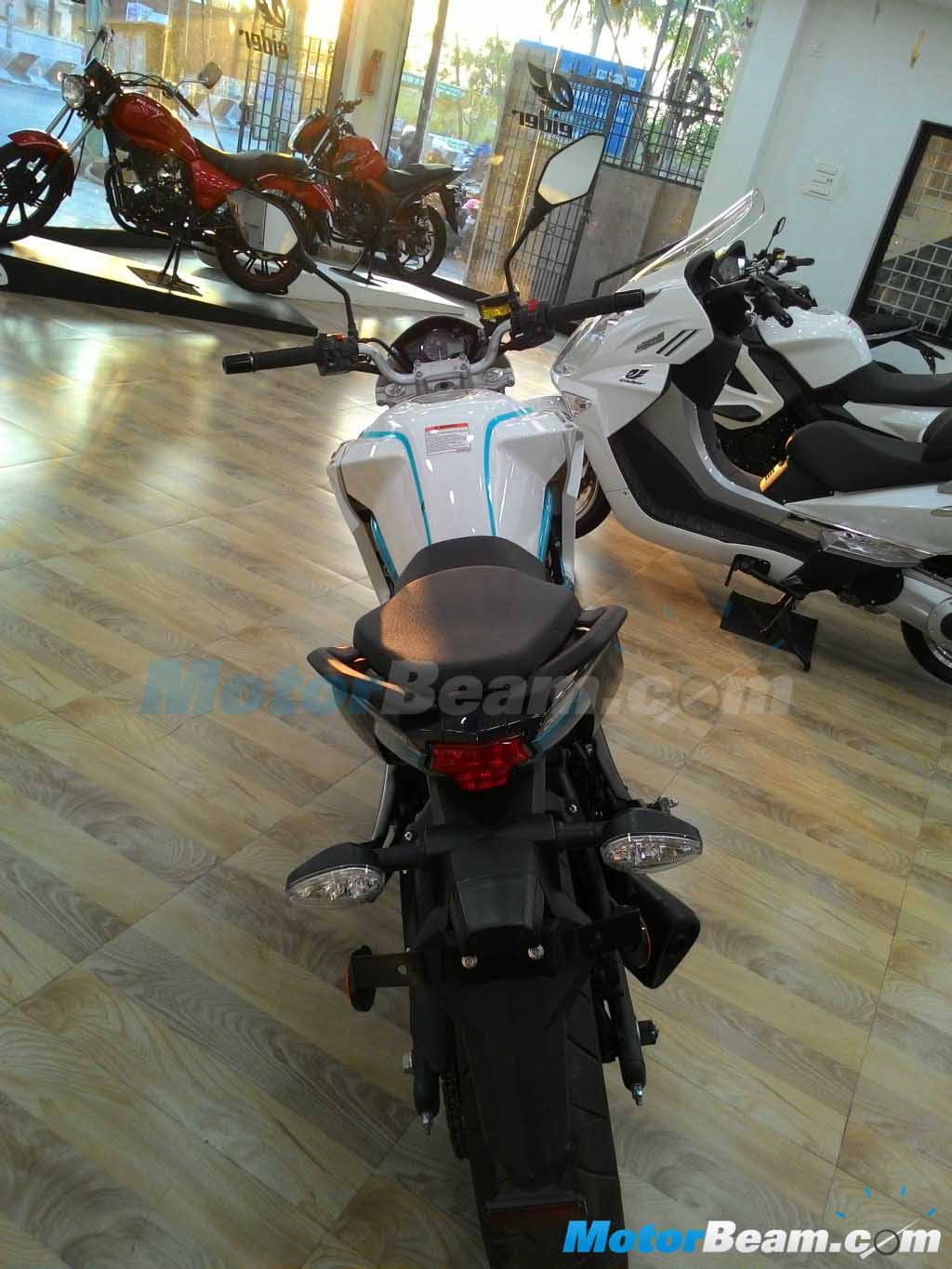 2016 CMFMoto 650NK Rear
