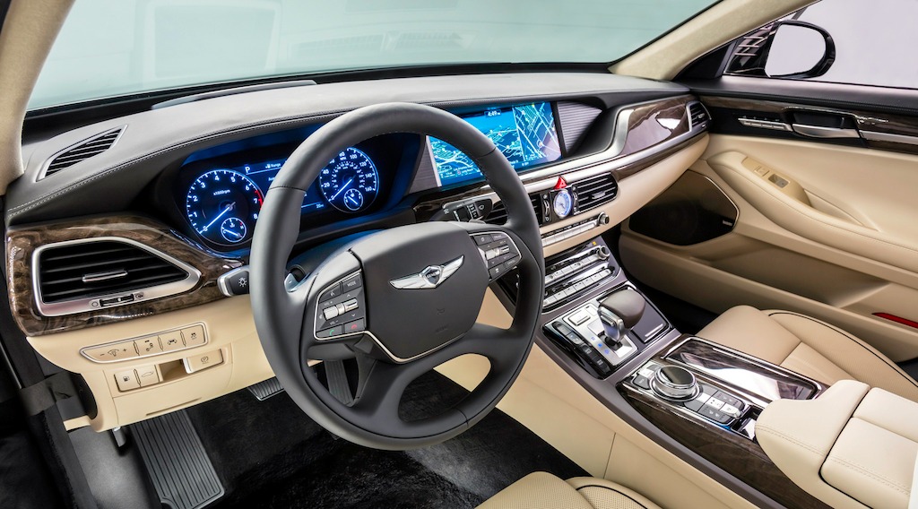 2016 Genesis G90 Dashboard