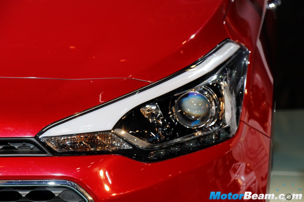 2016 Hyundai Elite i20 Headlight