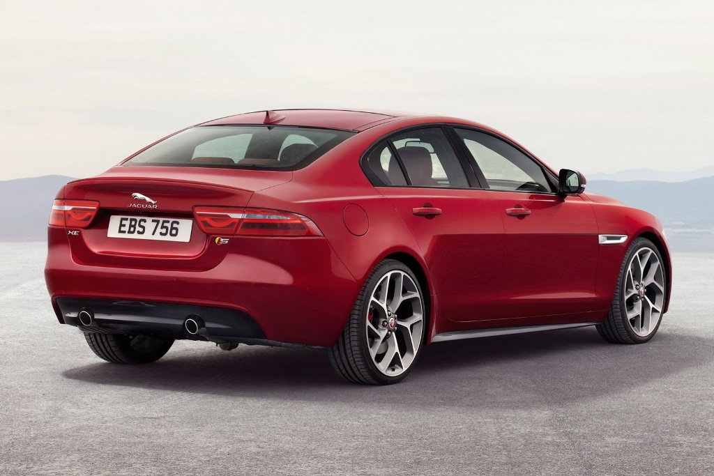 2016 Jaguar XE Rear