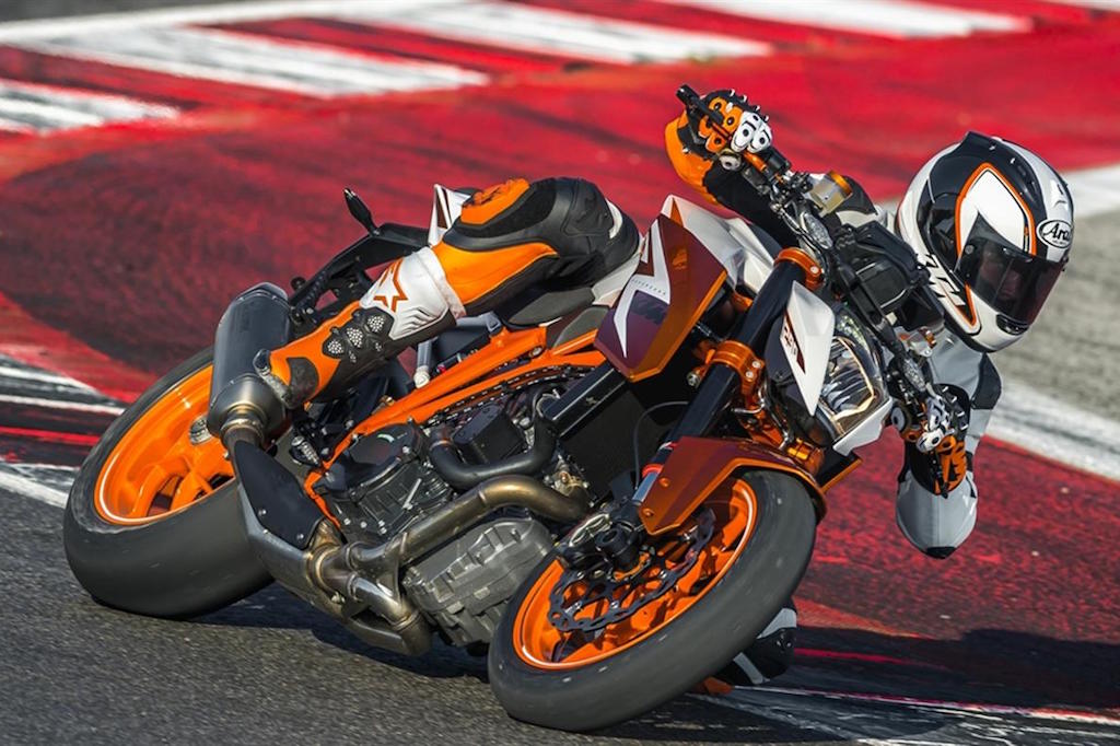 2016 KTM 1290 Super Duke R Special Edition Colour