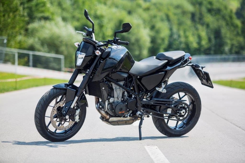2016 KTM Duke 690 Prototype