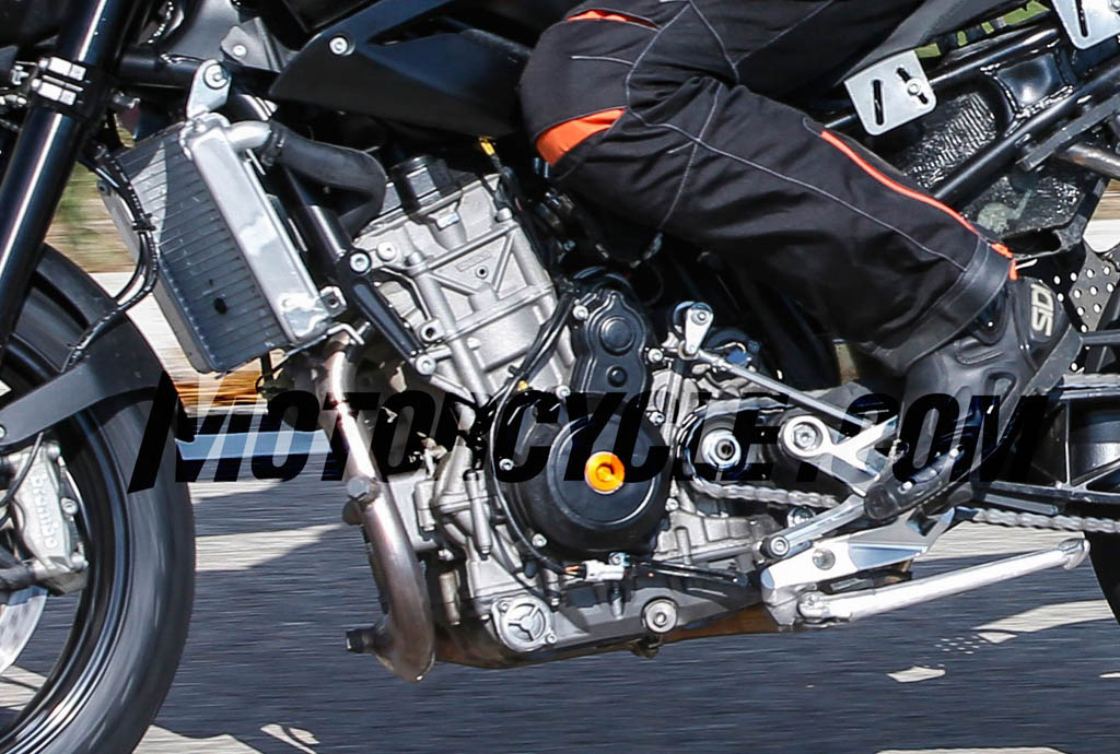 2016 KTM Duke 890 Engine