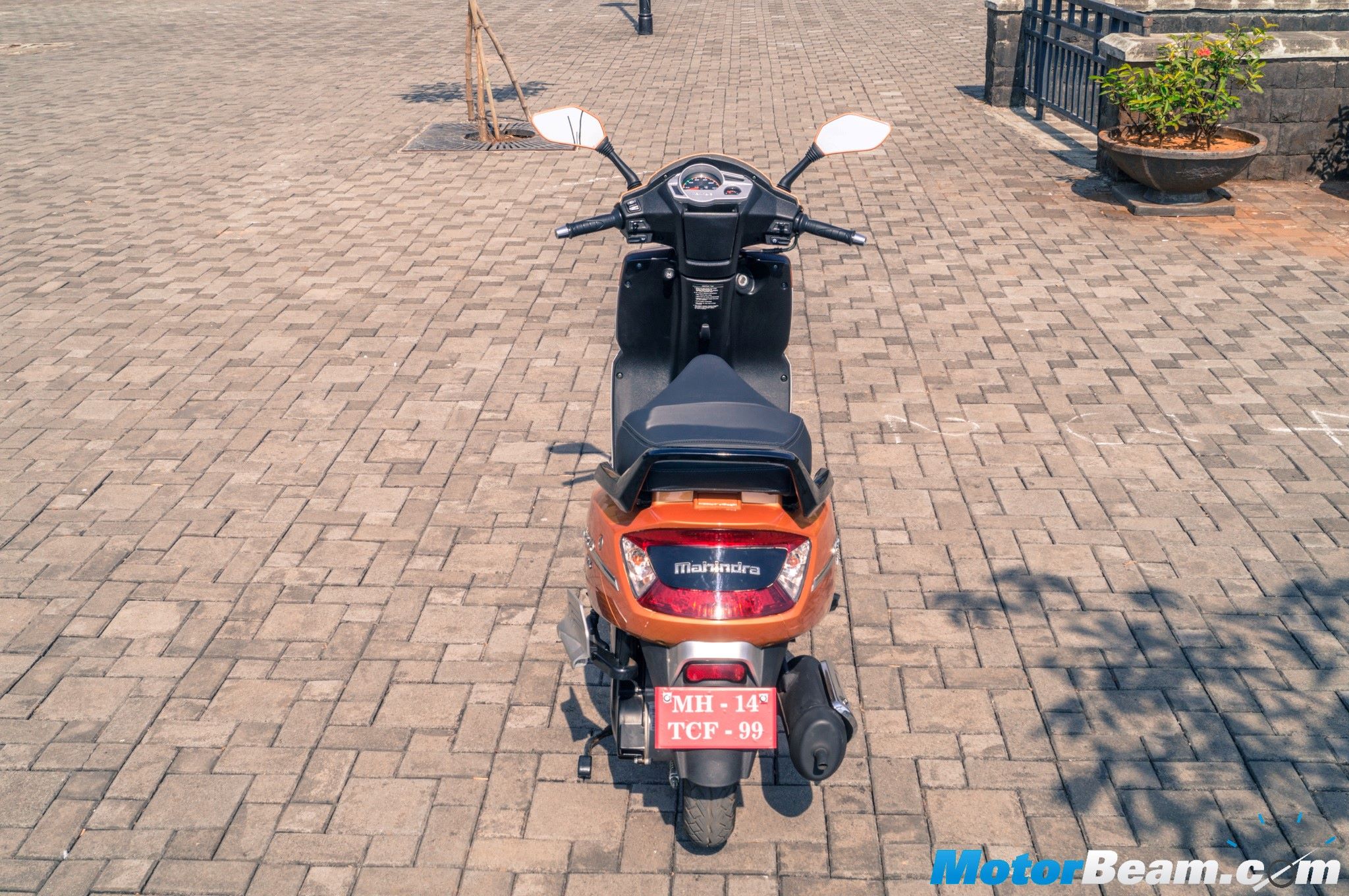 2016 Mahindra Gusto 125 Price