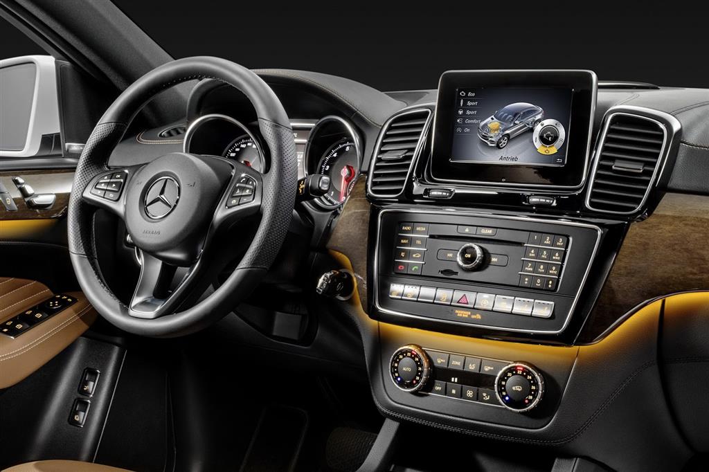 2016 Mercedes GLE Dashboard