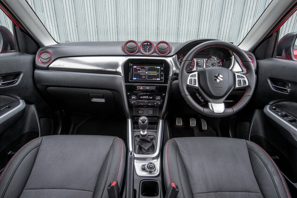 2016 Suzuki Vitara S Interior