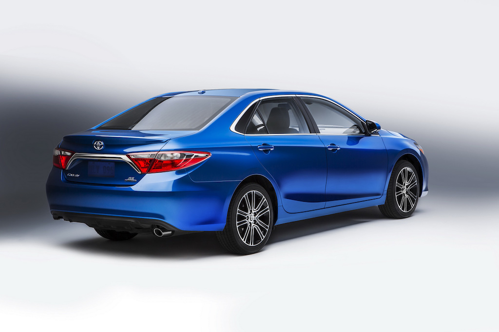 2016 Toyota Camry Special Edition Rear