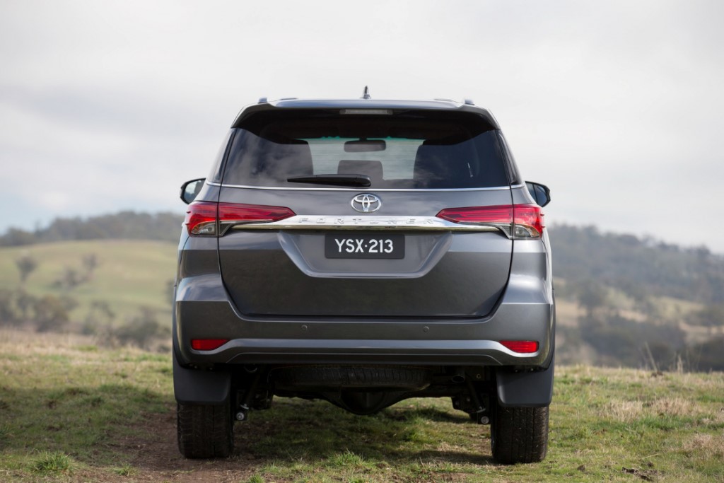 2016 Toyota Fortuner Rear