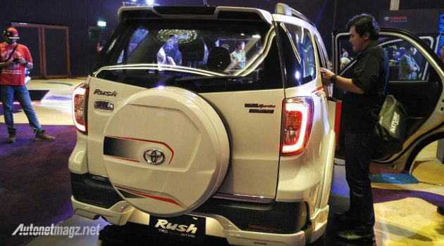 2016 Toyota Rush TRD 7 Rear