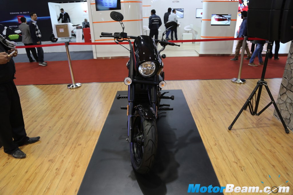 2016 UM Renegade Sport Front