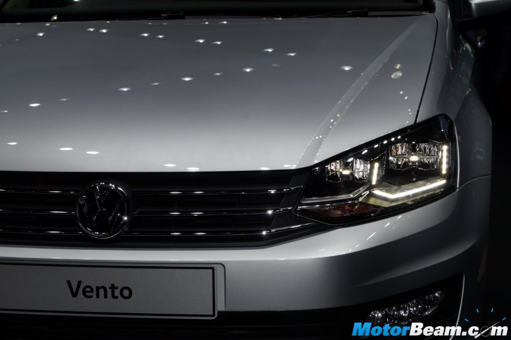 2016 Volkswagen Vento Headlamps