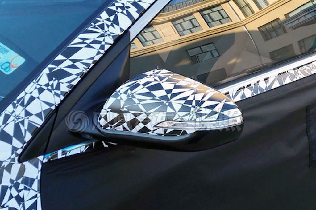 2017 Hyundai Verna ORVM Spied