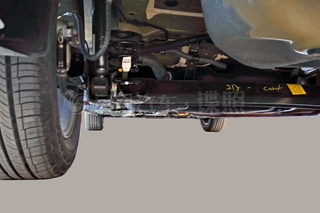 2017 Hyundai Verna Rear Axle Spied