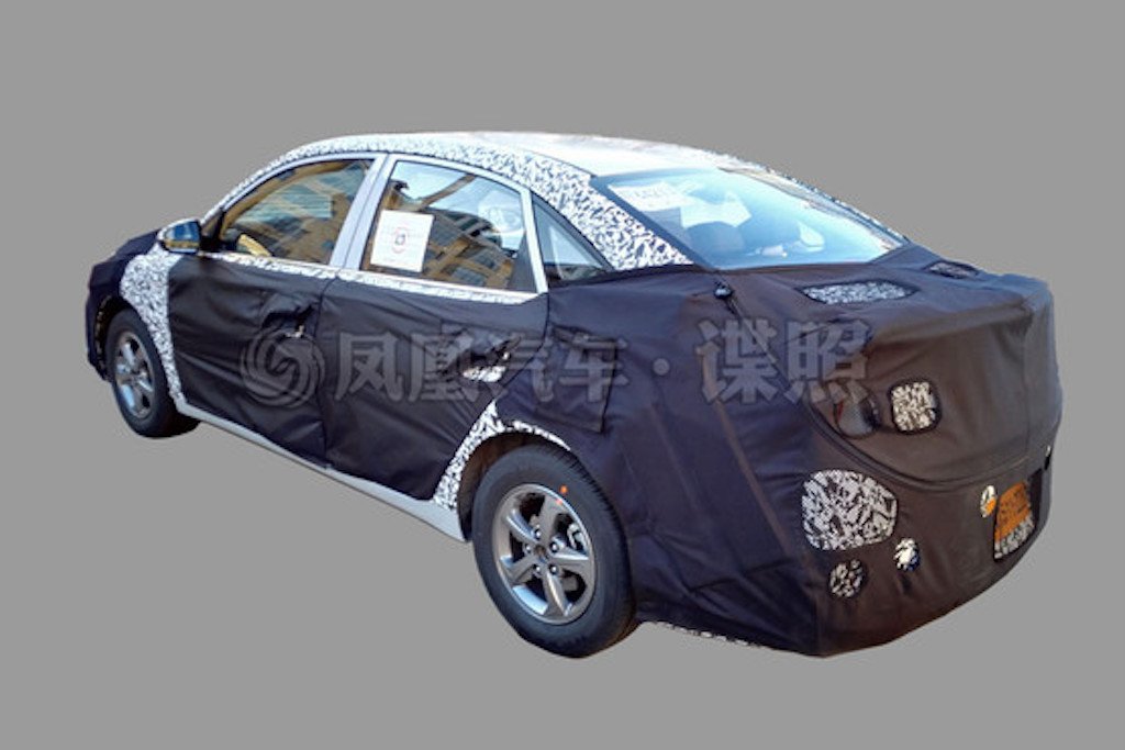 2017 Hyundai Verna Rear Spy Shot