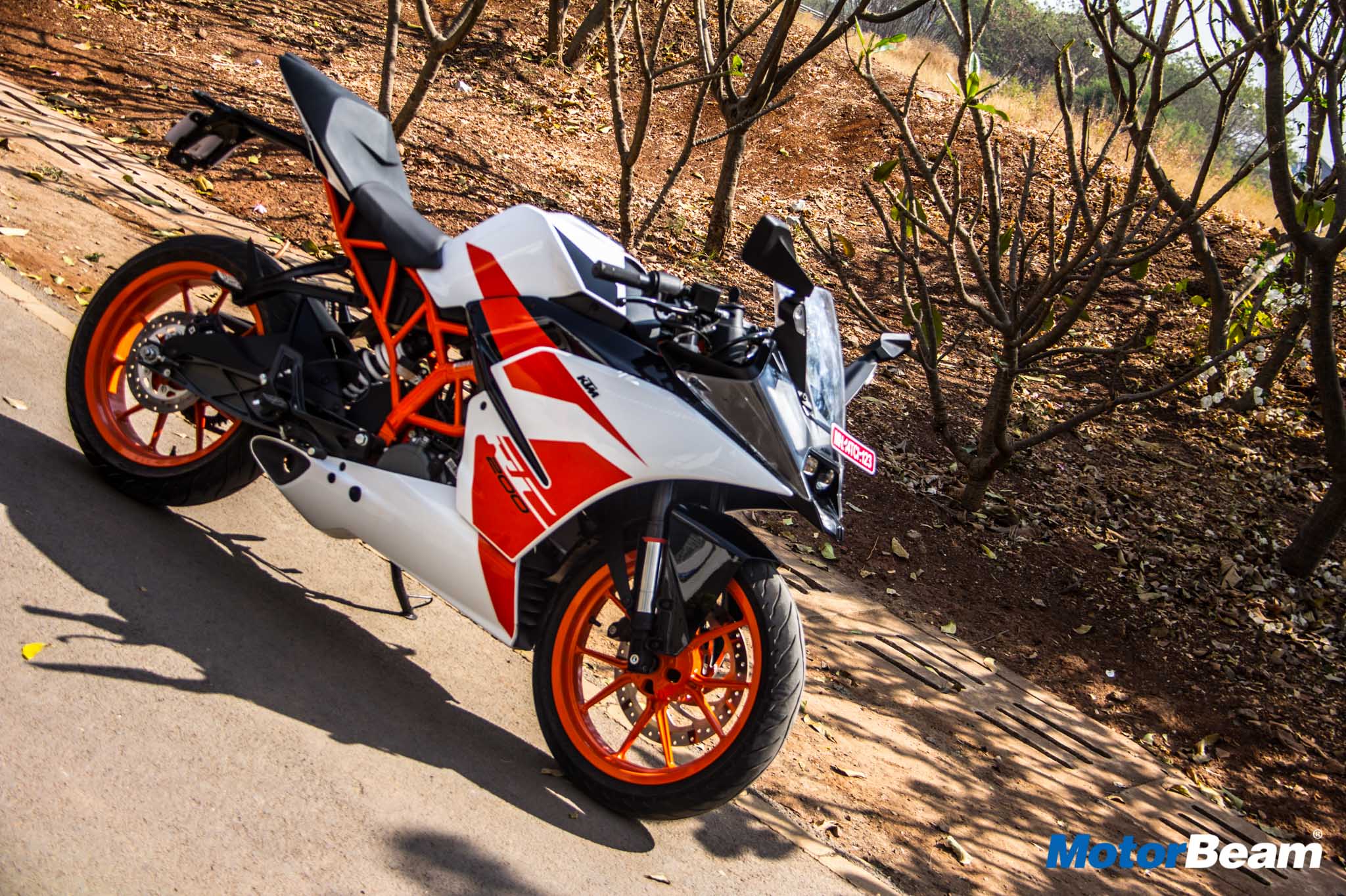 2017 KTM RC 200 Review