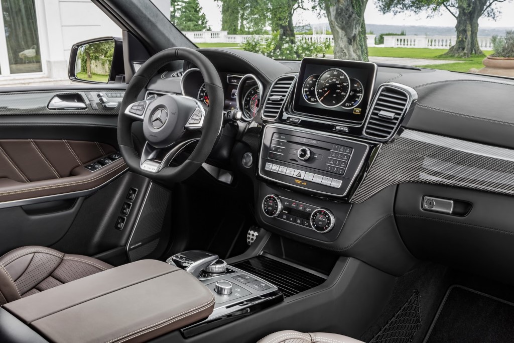 2017 Mercedes GLS Interiors