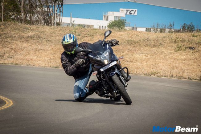2017 Pulsar 220 Test Ride