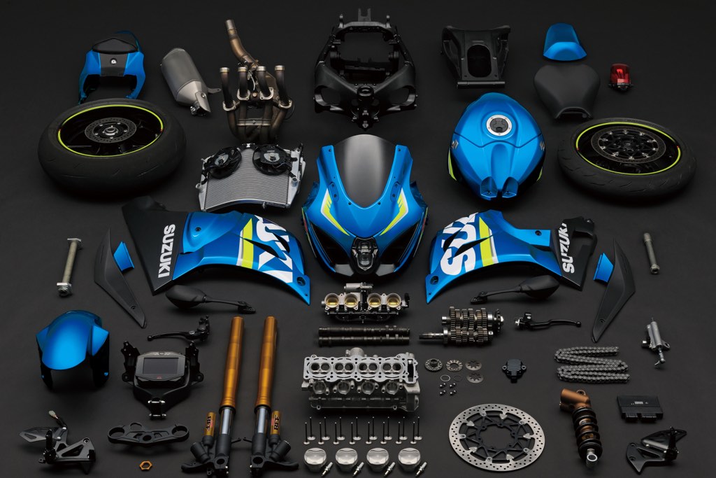 2017 Suzuki GSX-R1000 Details
