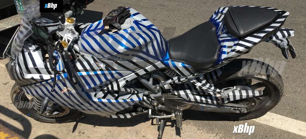 2017 TVS Akula 310
