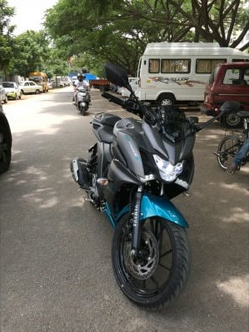2017 Yamaha Fazer 250 Front