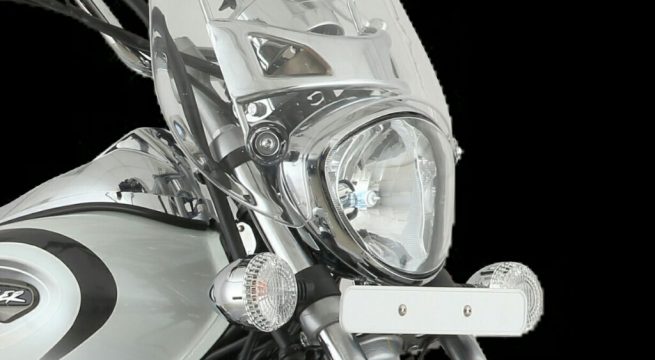 2018 Avenger 220 Cruise Headlamp