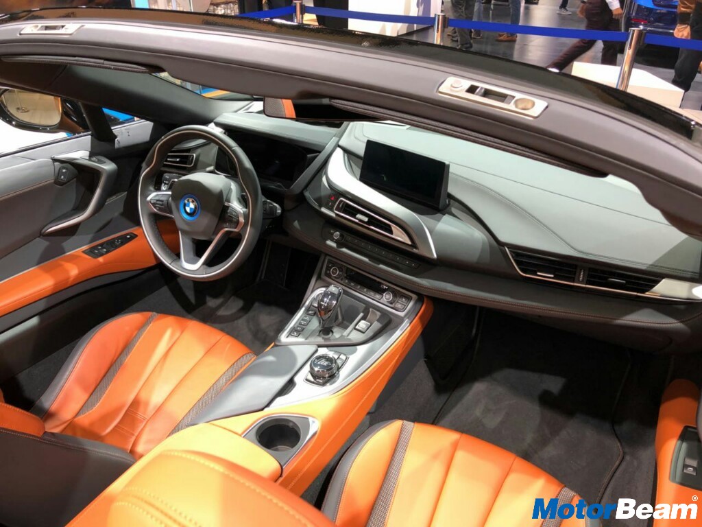 2018 BMW i8 Roadster 2