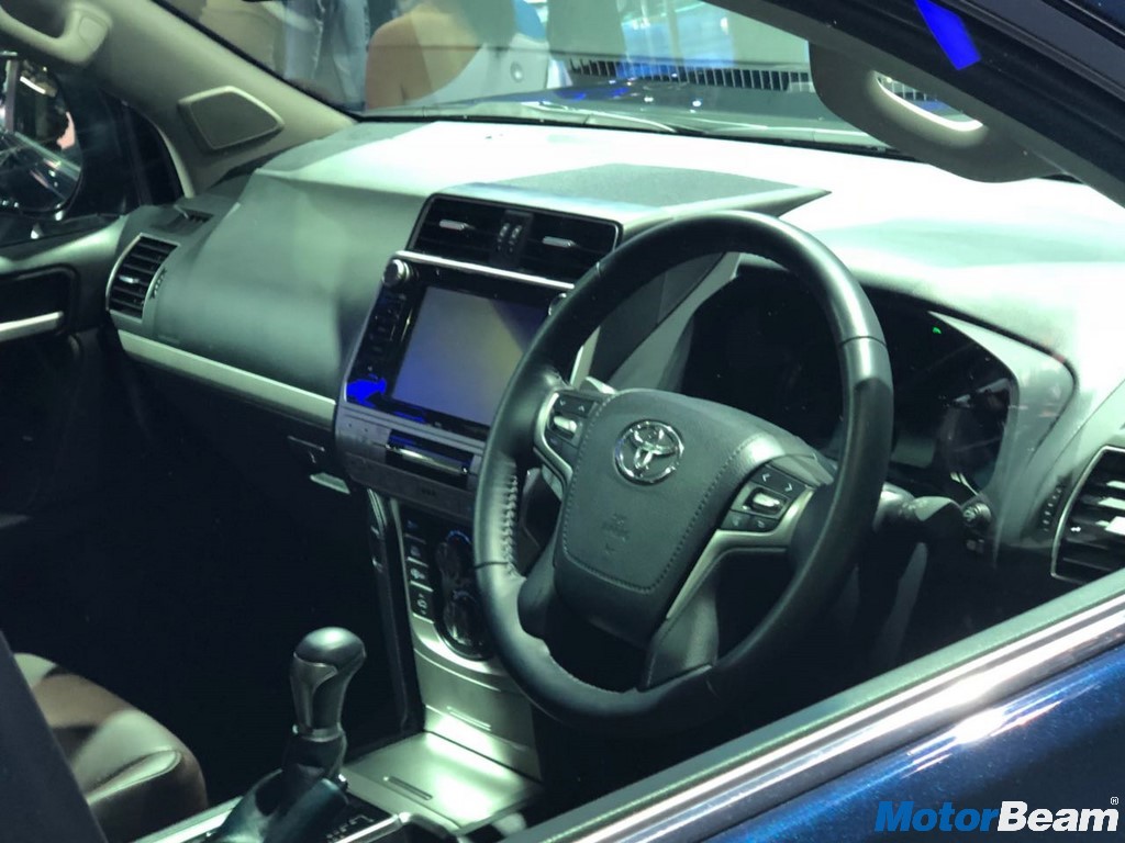 2018 Land Cruiser Prado 2