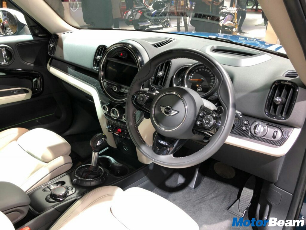 2018 MINI Countryman 2