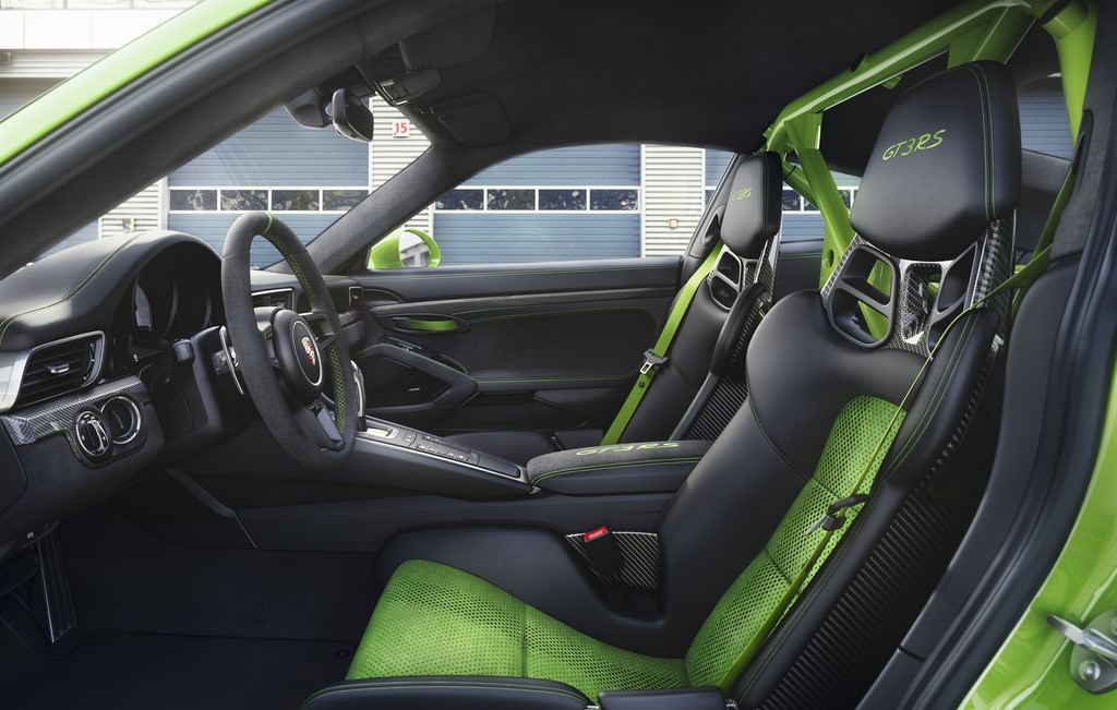 2018 Porsche 911 GT3 RS Space
