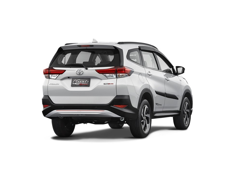 2018 Toyota Rush Rear