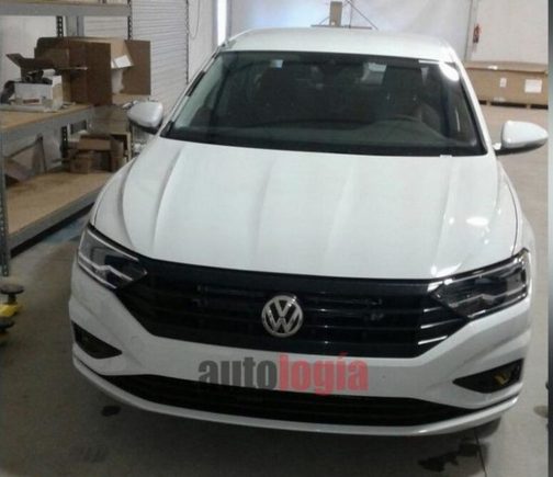 2018 Volkswagen Jetta Front