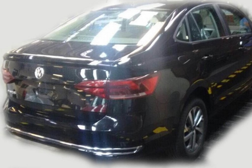 2018 Volkswagen Virtus Rear