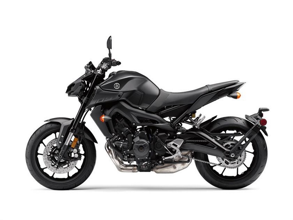 2018 Yamaha MT-09 Side Profile