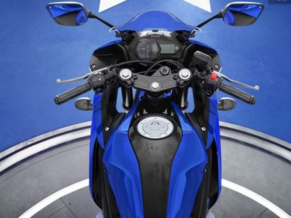 2018 Yamaha R3 Top View