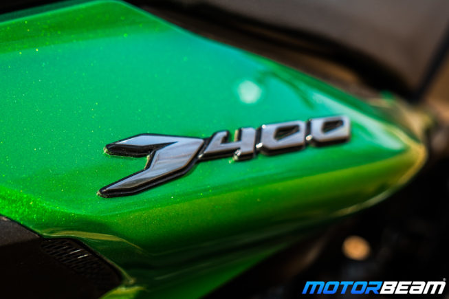 2019 Bajaj Dominar 400 Research 12