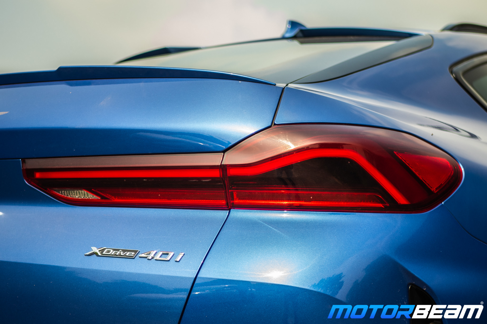 2020-BMW-X6-15
