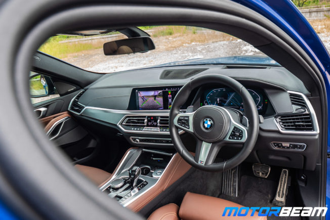 2020-BMW-X6-23