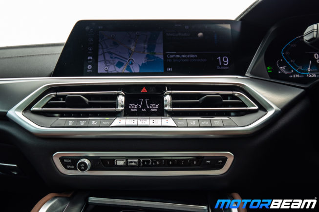 2020-BMW-X6-26