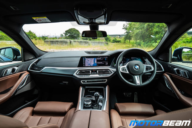 2020-BMW-X6-30
