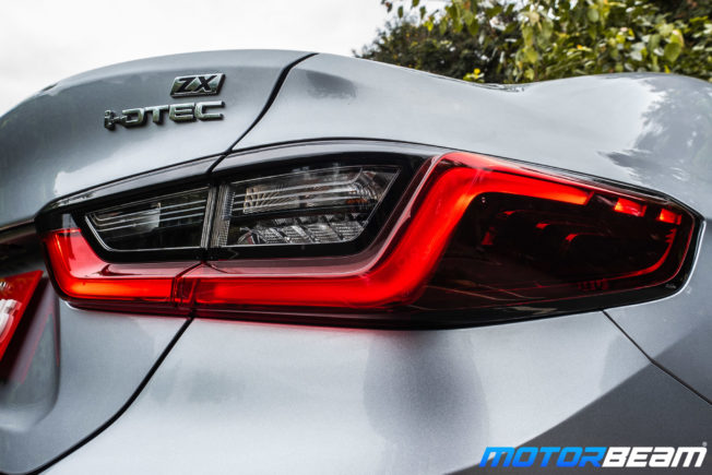 2020-Honda-City-27