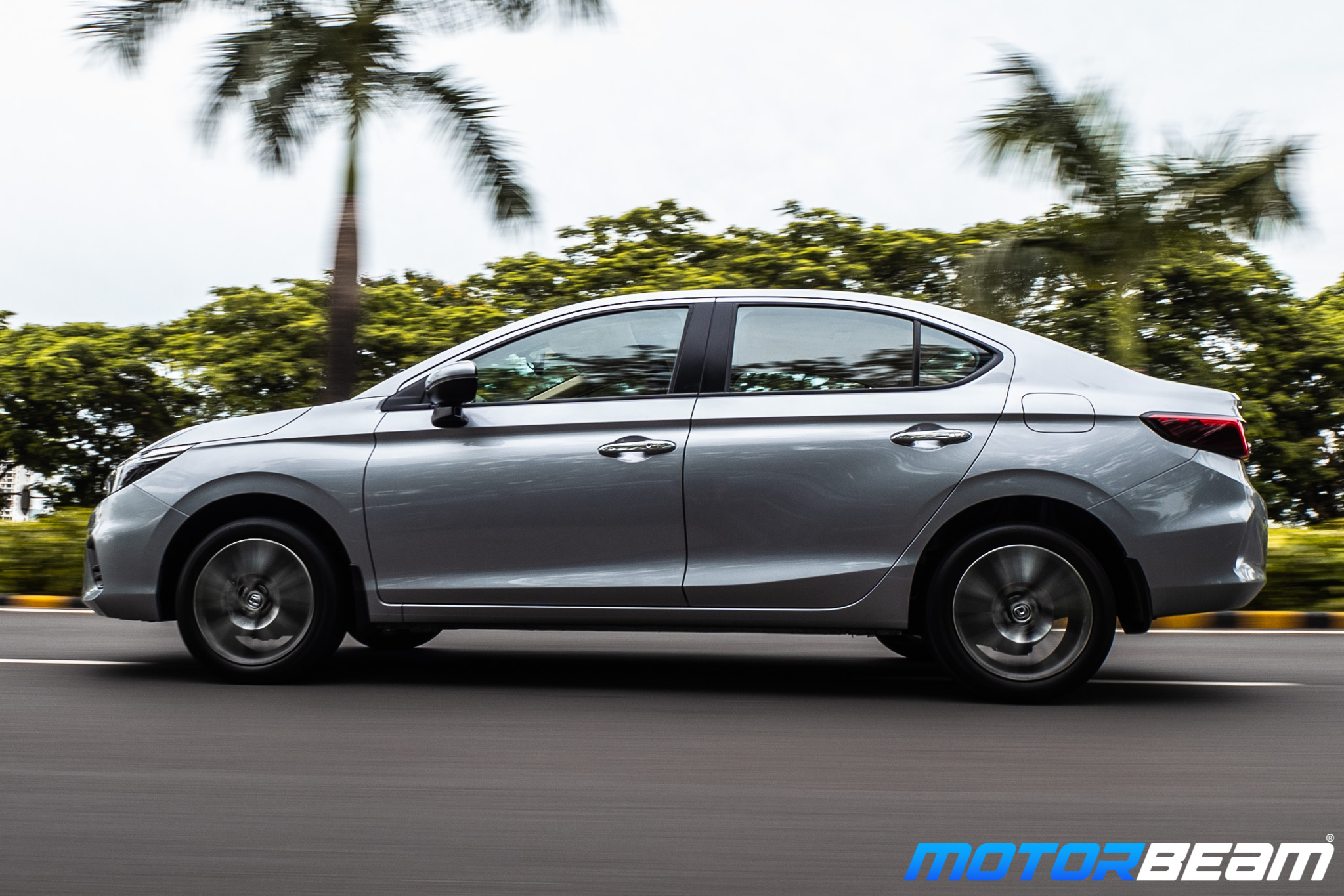 2020-Honda-City-8