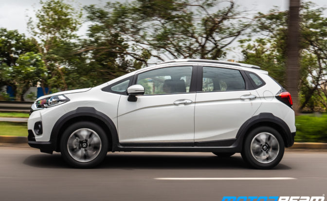 2020-Honda-WR-V-1