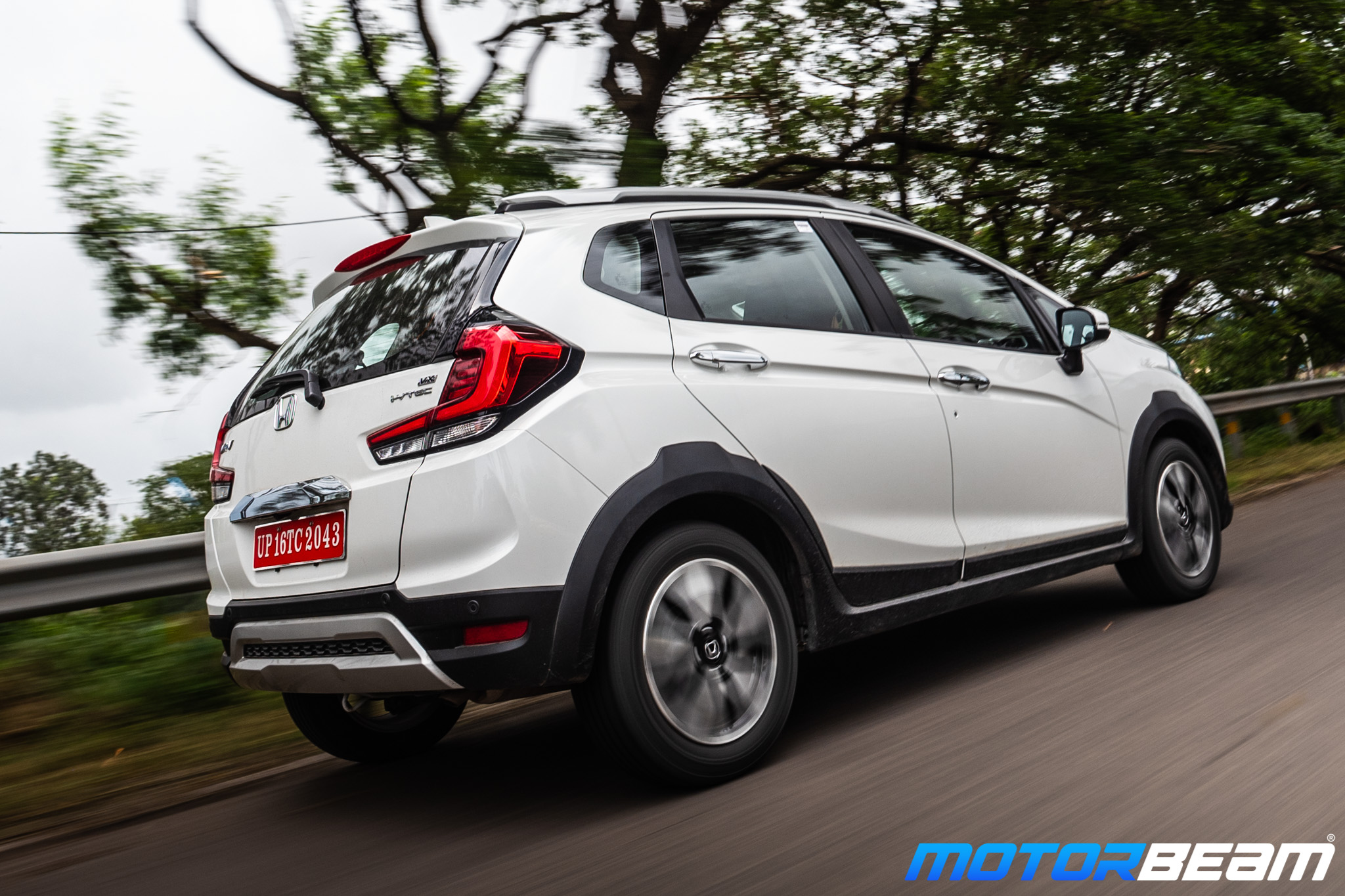 2020-Honda-WR-V-5