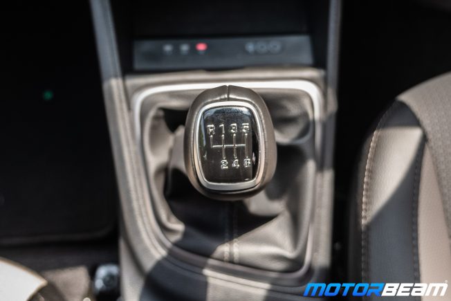 2020-Hyundai-Verna-22