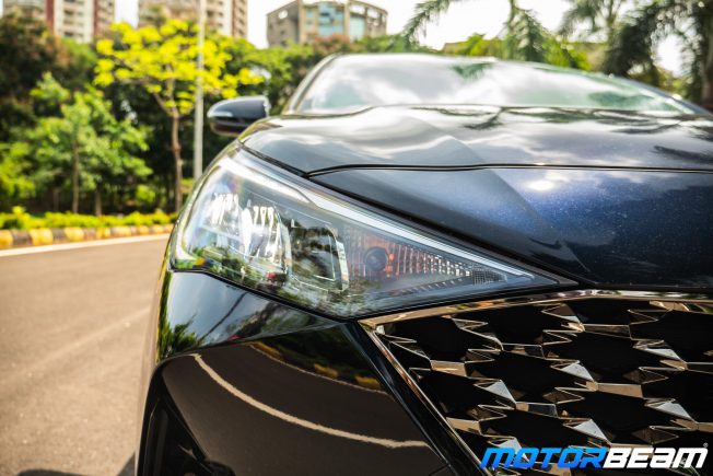 2020-Hyundai-Verna-7
